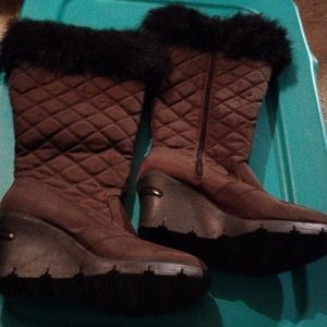 Reserved for Reina Molina